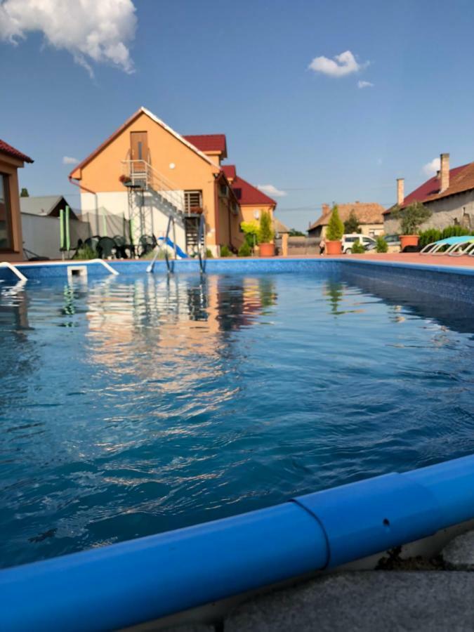 Vila Maria Rapovce Bagian luar foto
